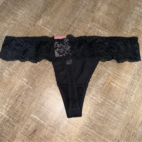 NWT Auden (Large) Brand New Black Lace Thong Style Undies - Picture 2 of 6